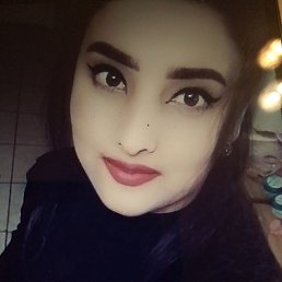 Mubika, 25, 