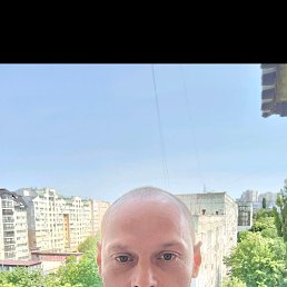 Vartanav, 39, 