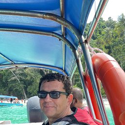 Serge, 57, 