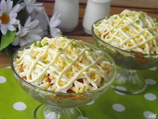 Салат с куриной печенью.Этотсалат скорее повседневный, чем праздничный. Но салат питательный, ...