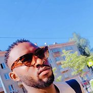 Den, 34 , -