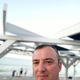 Harutyun, 51, 