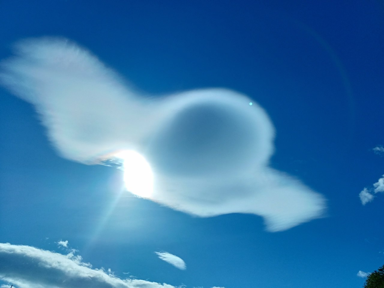  - 11  2025  15:30