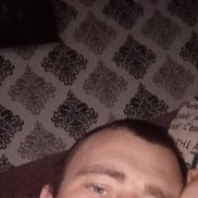 Valerij, 28 , 