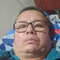 Carlos, , 54 