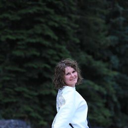 Elena, 39, 