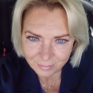 Elena, 58 , 
