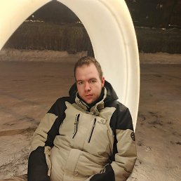 Andrey, 21, 