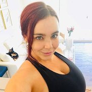 Melissa, 28 , 