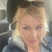 Lora, 36 , 