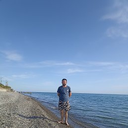 Giyosiddin, 33, 