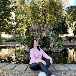 Asya, 32, 