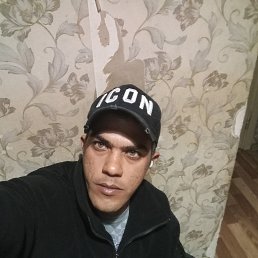 Pablo lus Urgelles, 38, 