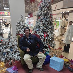 ������, ������, 52 ����