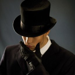 Roman, �����-���������, 37 ���