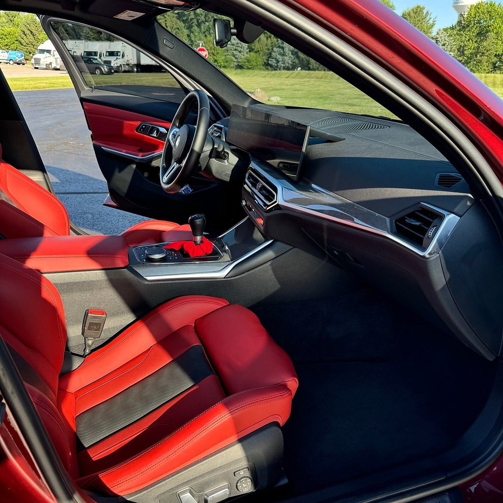 #BMW #M3 (#G80) Aventurin Red - 8