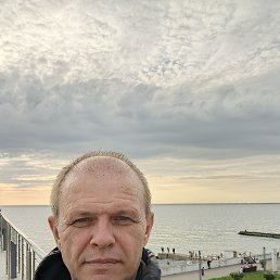 ������, 52 ����, ����