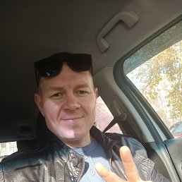 Pasha, 44, 