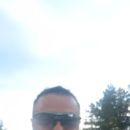 Georgi, 36, 