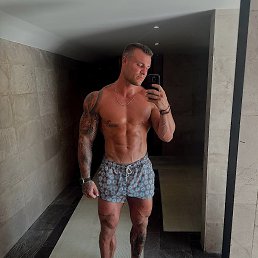 Jhon, 29, 