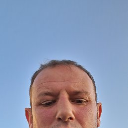 Gentjan, 44, 