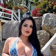 Sandra, 31 , 