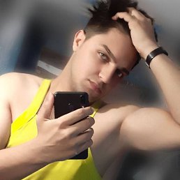 Mohsen, 25, 