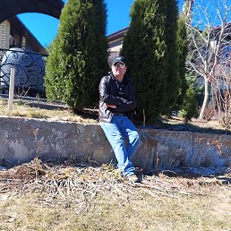 Jamol, 41, 
