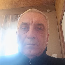 ������, ����, 62 ����