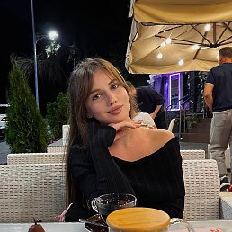 Milana, , 28 