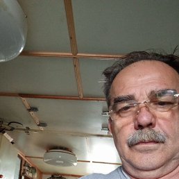 Sergei, 60, 