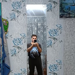  , , 37  -  18  2025