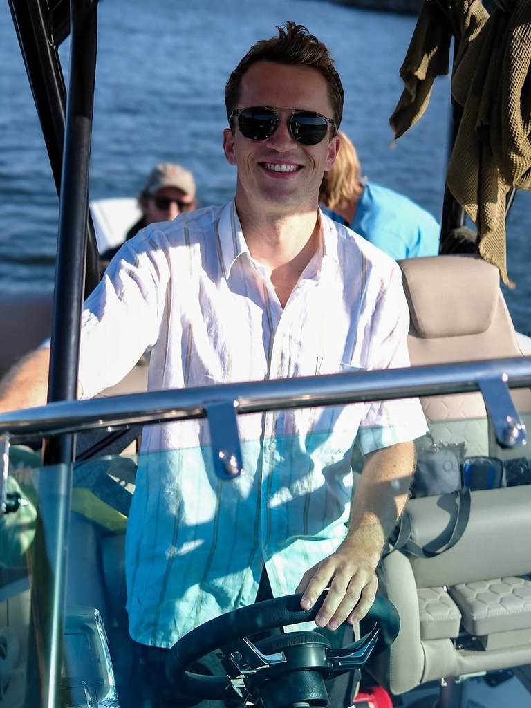 Тарьей Бе отдыхает вместе со своей семьей на яхте. соцсети биатлониста - 2