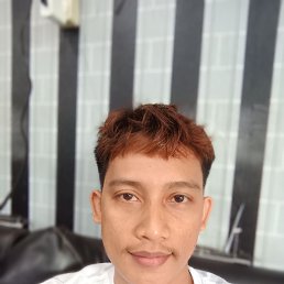 Ismail, 27, 