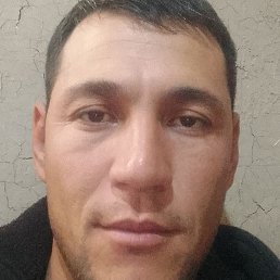 Yangiboy Abdulaliy, �����, 35 ���
