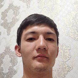Ruslan, 19, 