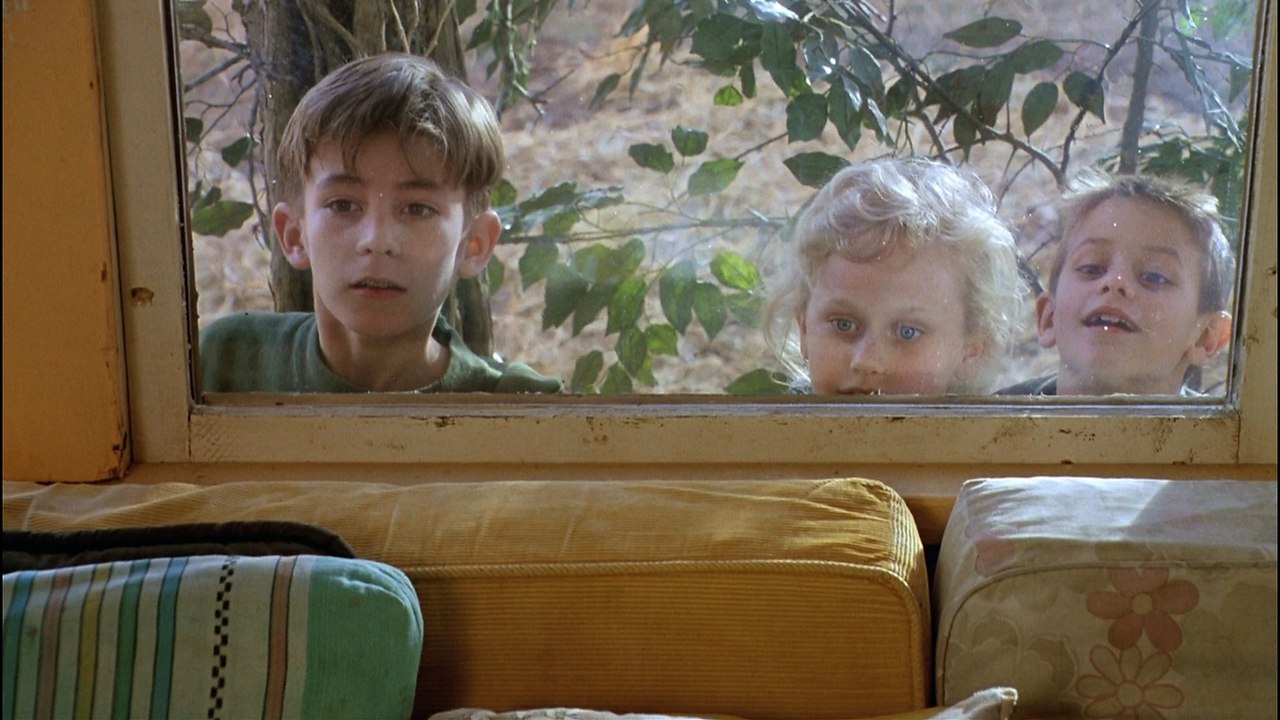     / What's eating Gilbert Grape, 1993.dir. Lasse Hallstrm - 6