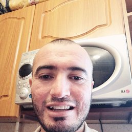 Shohzod, 32, 