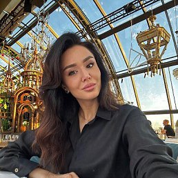Katrina, 32, 