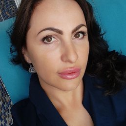 Olessya, 45, 
