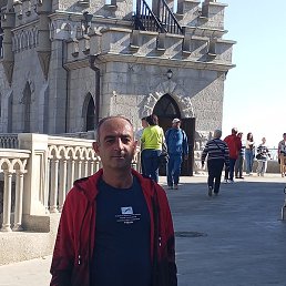 ������, ������, 44 ����