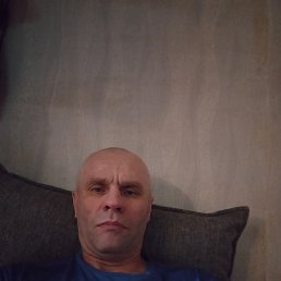 Alexander, 45, 
