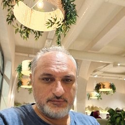 Mika, 49, 