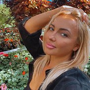 Veronika, 40 , 