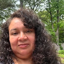 Mia Sophia, 50, 