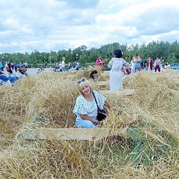 Alya, 53, 