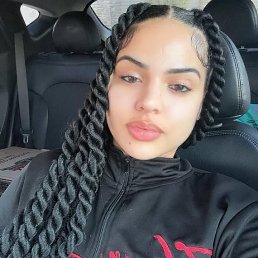 yarelilvee, 28, 