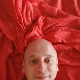 Max, 37, 
