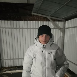 ������, ������, 33 ����