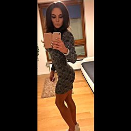 Karina, 28, 